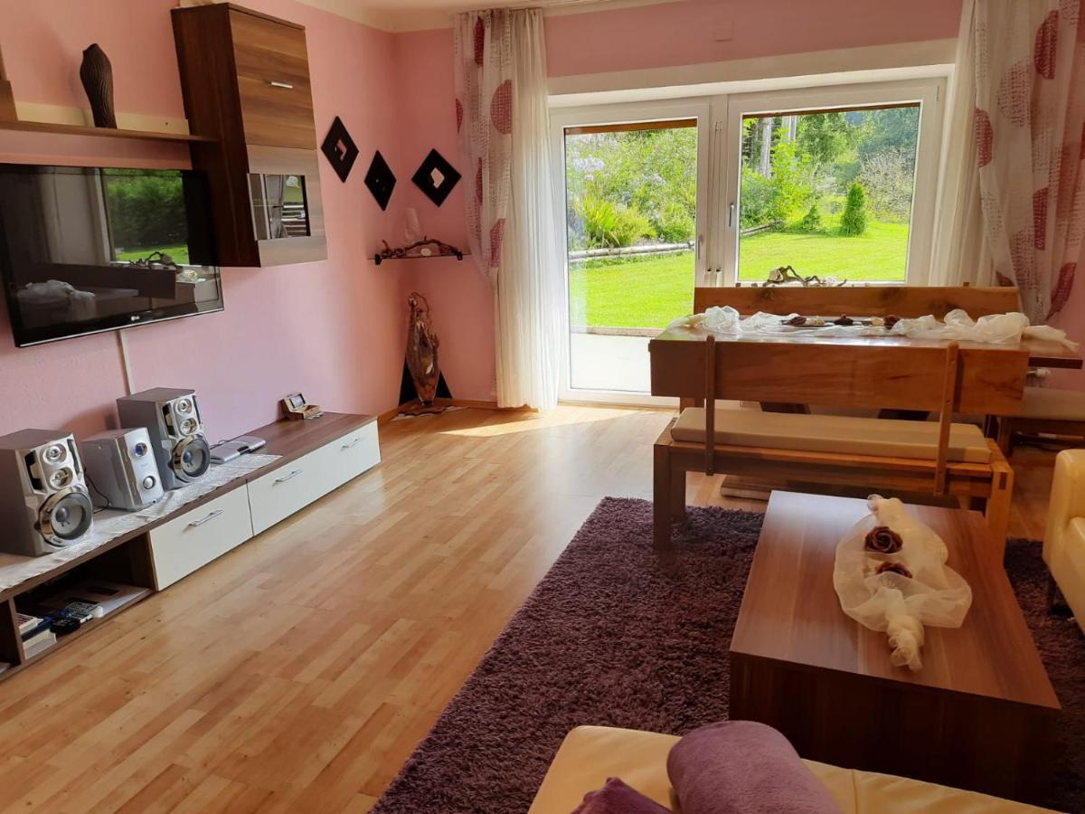 Haus Sunshine Apartamento Hermagor-Pressegger See Exterior foto